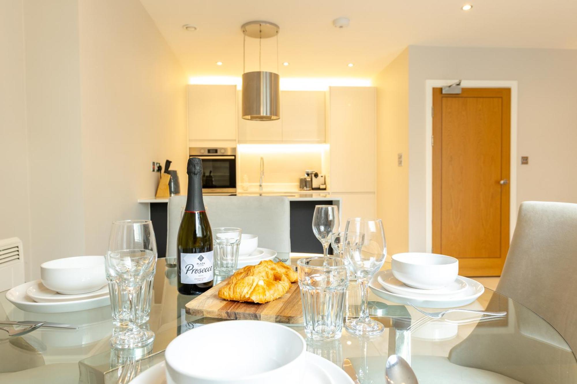 Exclusive Cardiff City Centre Apartment Exterior foto